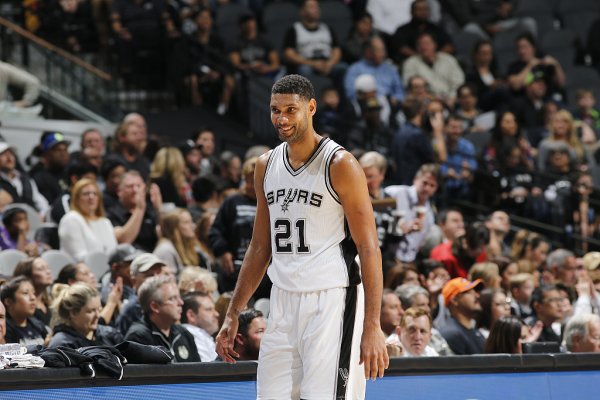 Horry: Nếu Spurs sẵn sàng xây dựng động lực cho Duncan, anh ấy chắc chắn sẽ giành được DPOY. Ngay cả