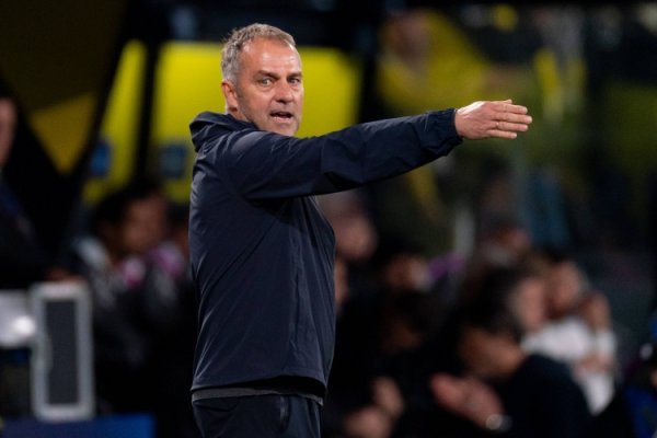 Chính thức của UEFA: Frick đình chỉ trò chơi trong một năm và phạt 20.000 euro