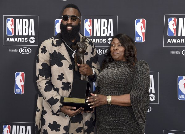 Harden Houston Nhà hàng Theo dõi: Mẹ trở thành bị cáo, tiền thuê nhà vượt quá 2 triệu đô la