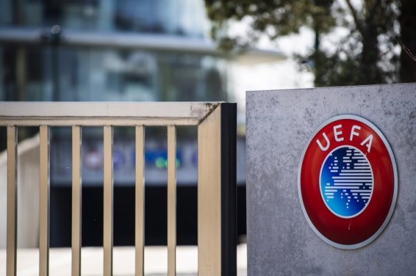 Vẫn xé nó ra à? UEFA: Gặp các công ty European Super League nhưng không đàm phán, không có ý định thay đổi thể thức Champions League