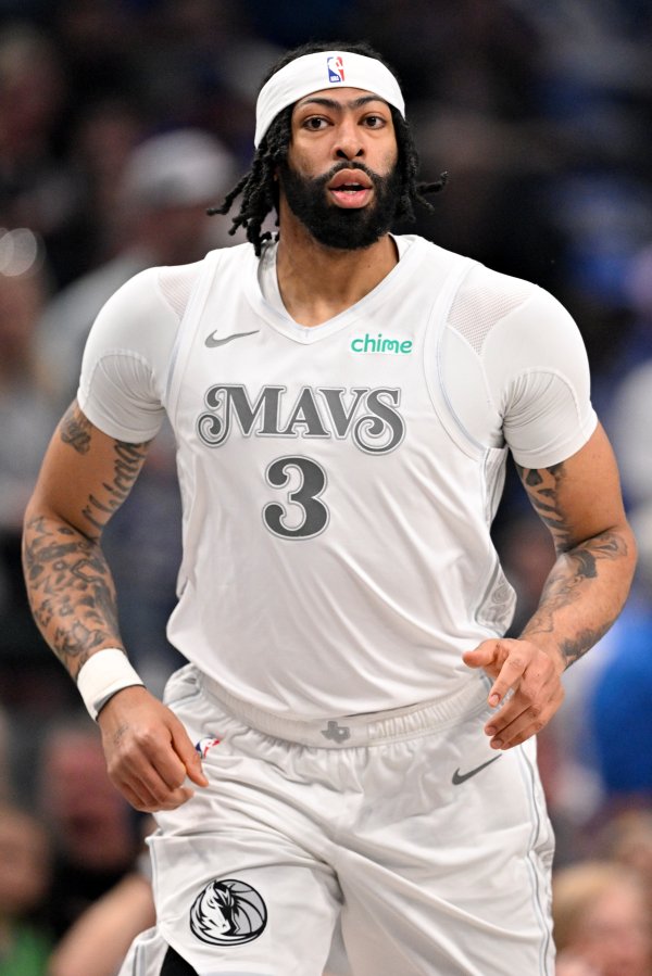 Chơi tốt! Lông mày dày thực hiện 6 trong số 12 quả ném phạt trong hiệp, 26% trong số 26 quả ném phạt