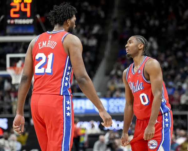 Zhang Jiawei: Hai năm trước, 76ers có Embiid&Harden&Maxi. Lão Lý đã thua Lục quân như thế nà