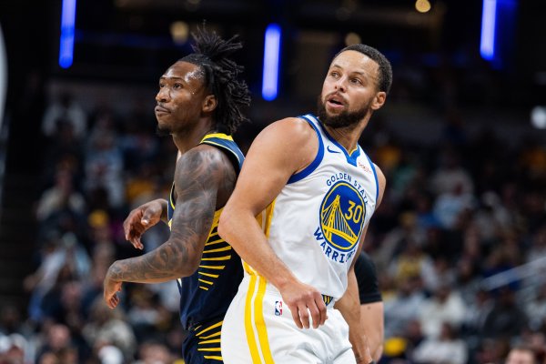 Quinton Jackson: Tôi rất ngưỡng mộ Curry. Anh ấy đã chấp nhận thử thách bảo vệ anh ấy và đã làm rất tốt.