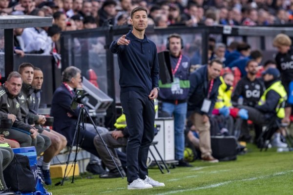 Alonso: Chúng tôi đã không mất bình tĩnh khi bị dẫn trước 1-0 và mọi người đều đóng một vai trò nào đó